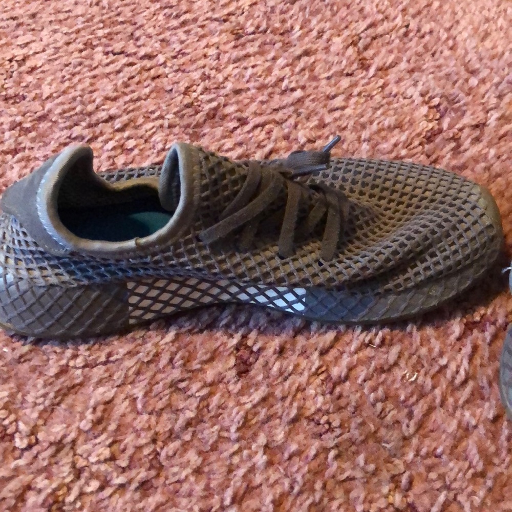 Adidas - Picture 4 of 4
